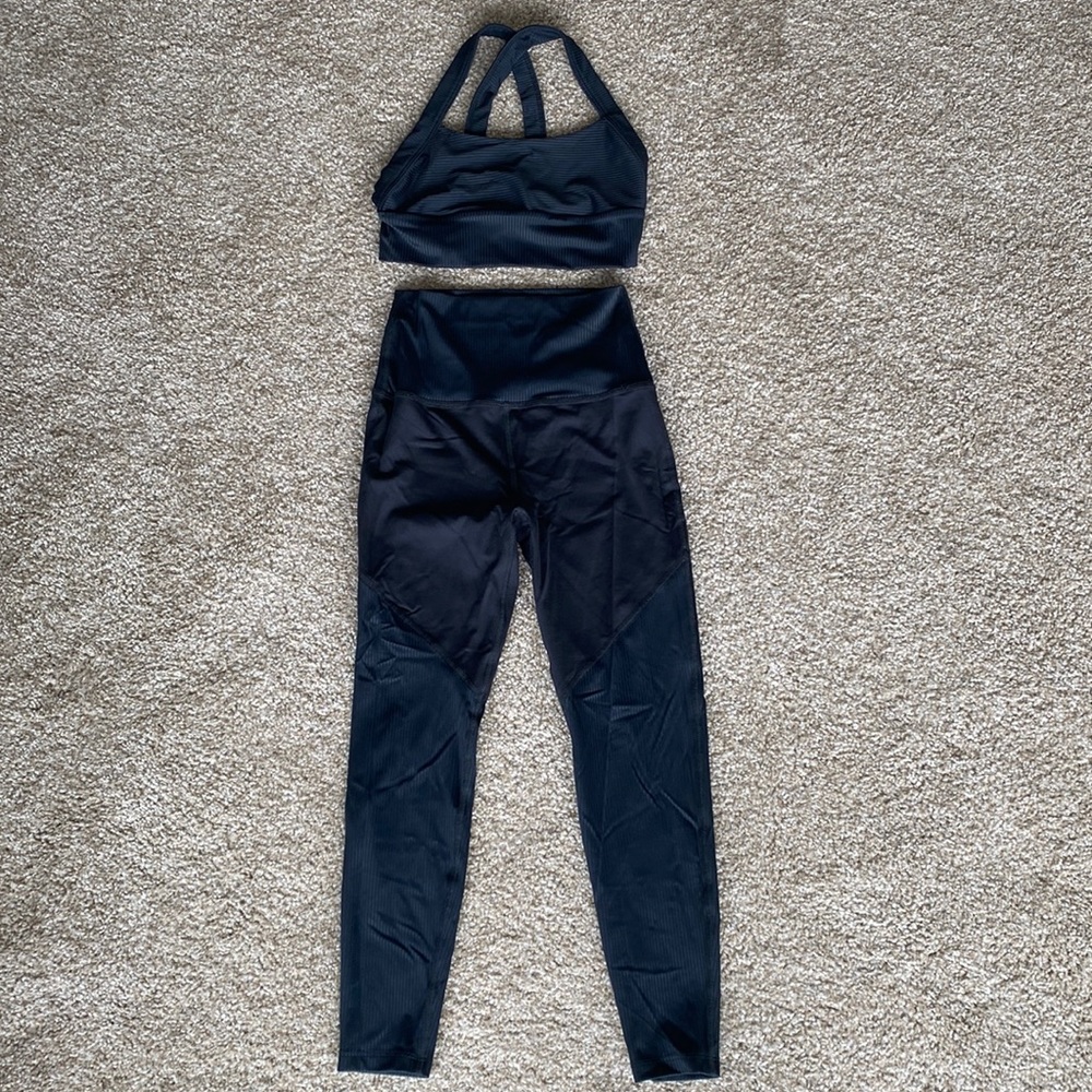 Beyond Yoga Set